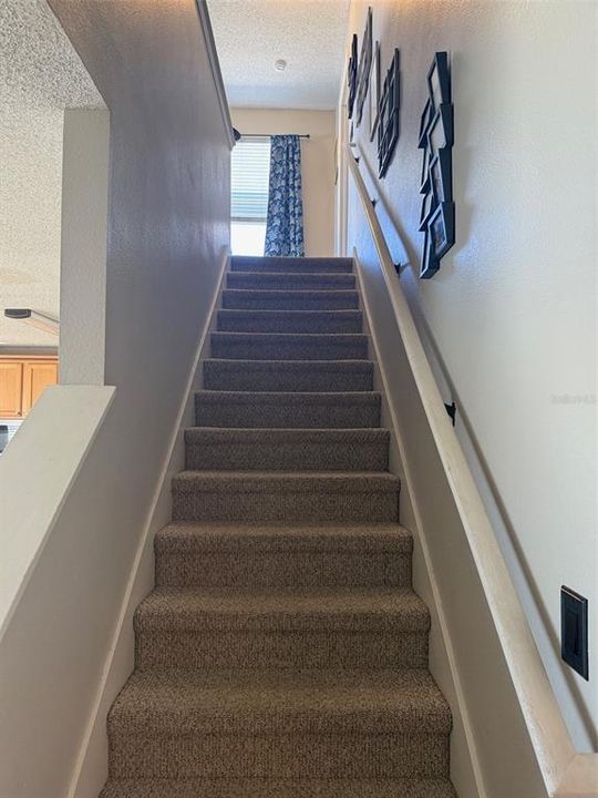 For Rent: $2,850 (3 beds, 2 baths, 1817 Square Feet)