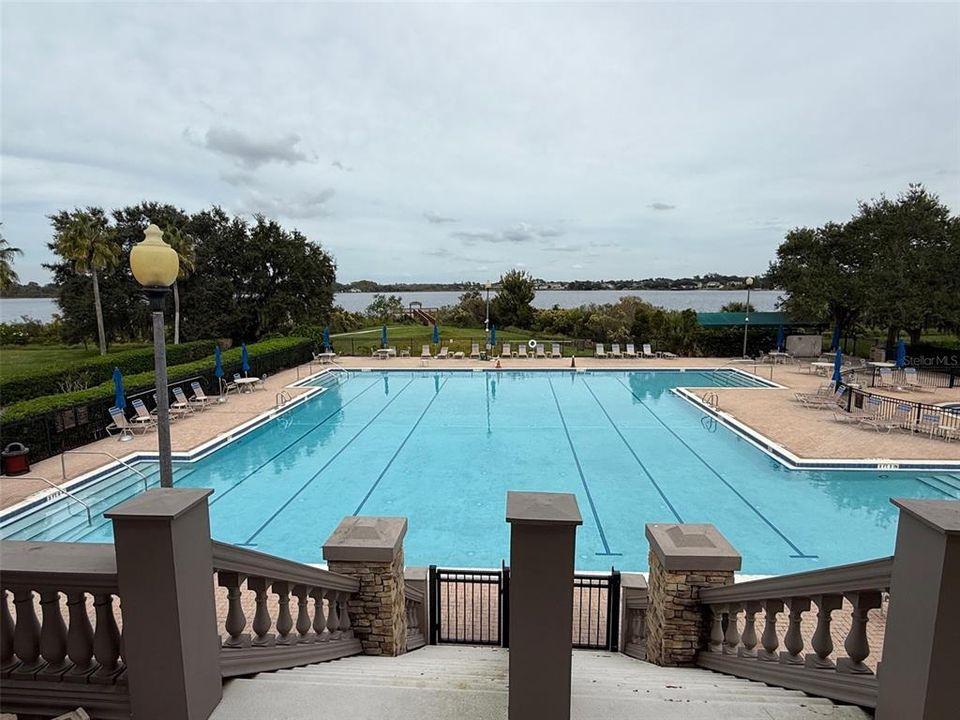 For Rent: $2,850 (3 beds, 2 baths, 1817 Square Feet)