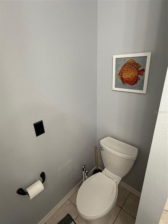 For Rent: $2,850 (3 beds, 2 baths, 1817 Square Feet)