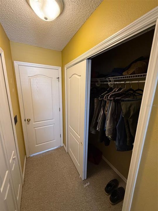 For Rent: $2,850 (3 beds, 2 baths, 1817 Square Feet)