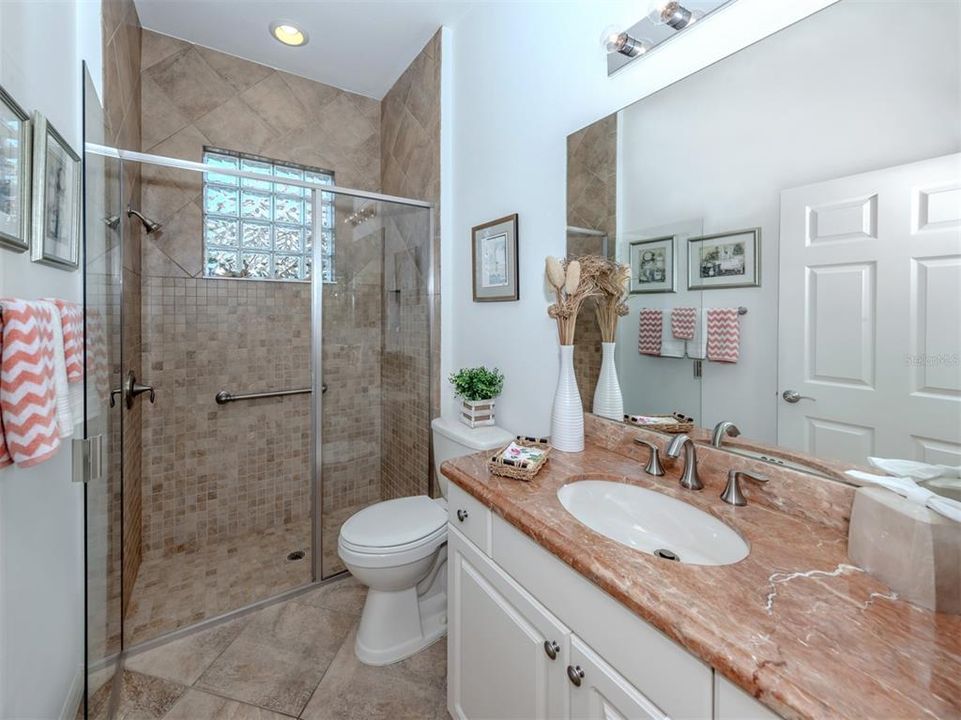 For Sale: $529,055 (2 beds, 2 baths, 1889 Square Feet)