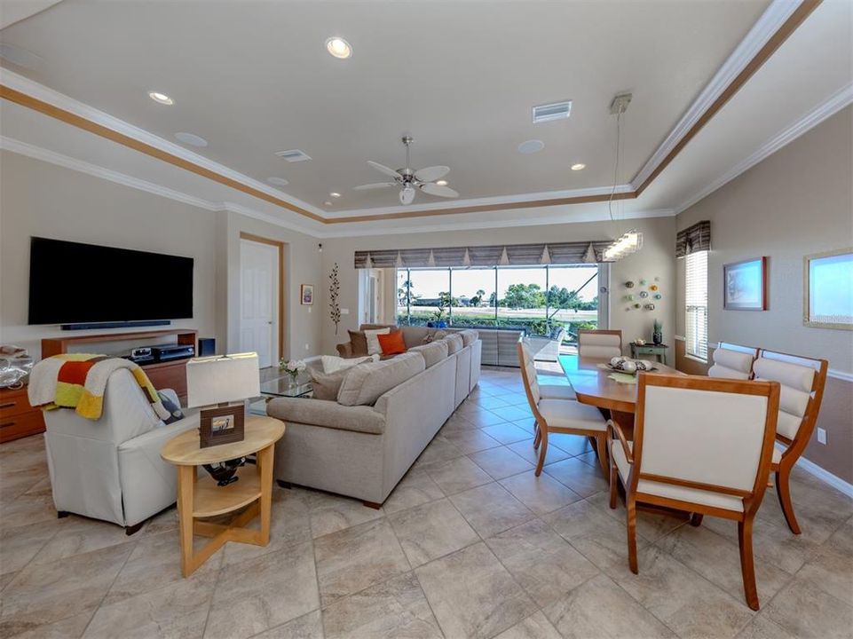 For Sale: $529,055 (2 beds, 2 baths, 1889 Square Feet)