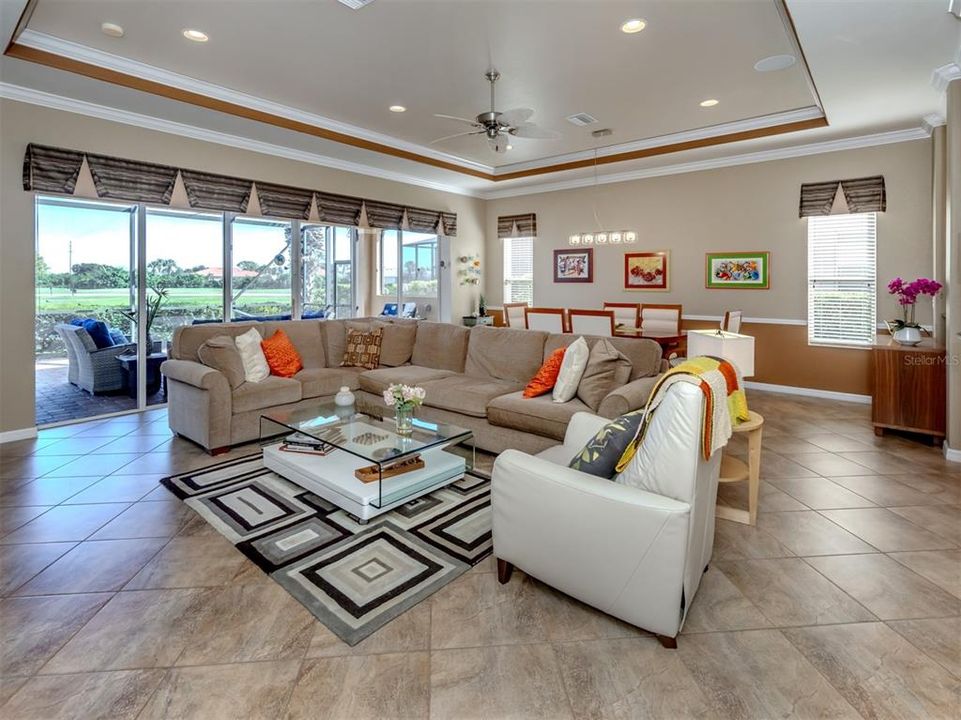 For Sale: $529,055 (2 beds, 2 baths, 1889 Square Feet)