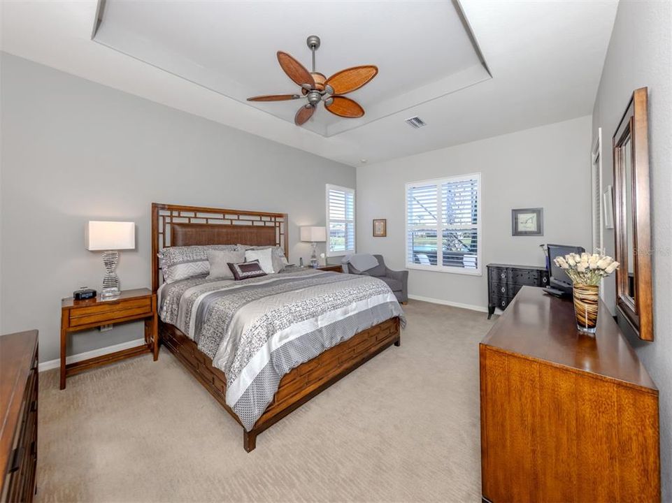 For Sale: $529,055 (2 beds, 2 baths, 1889 Square Feet)