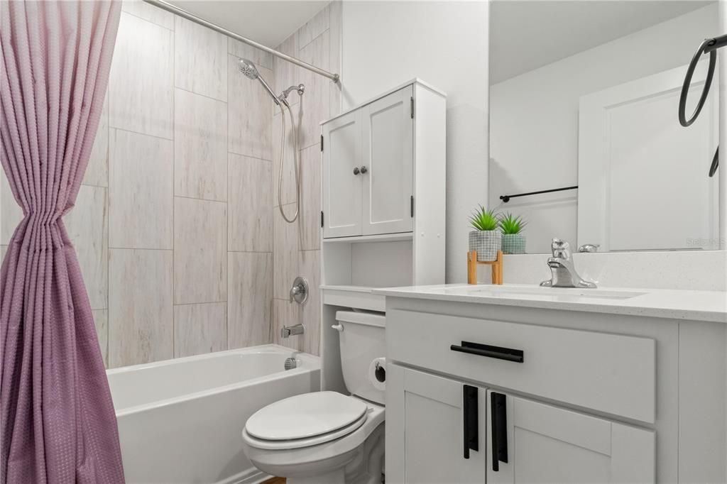 出租: $2,550 (3 贝兹, 2 浴室, 1270 平方英尺)