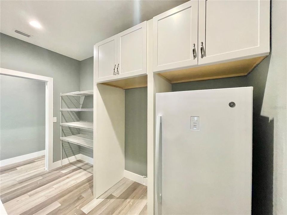 En Venta: $586,000 (3 camas, 2 baños, 2135 Pies cuadrados)