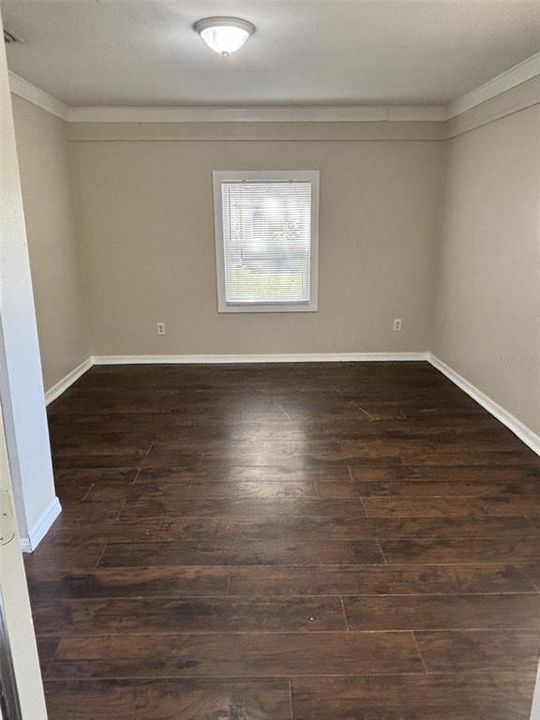 For Sale: $179,900 (3 beds, 1 baths, 1456 Square Feet)