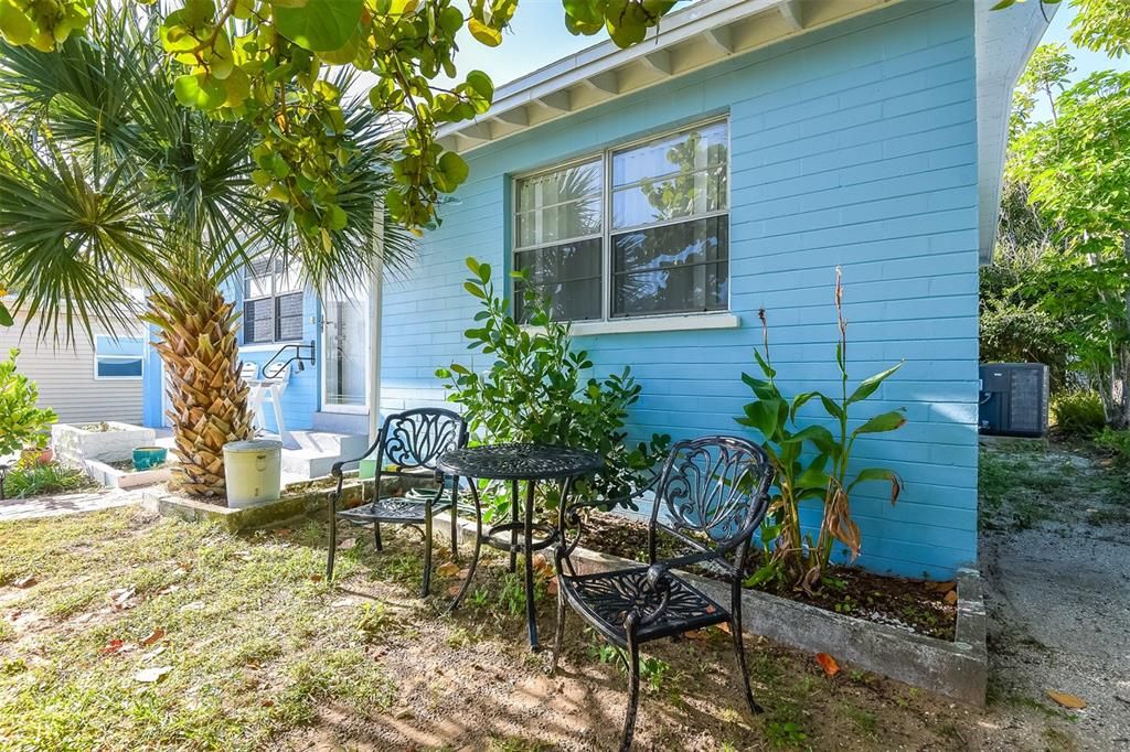 En Venta: $279,000 (2 camas, 1 baños, 811 Pies cuadrados)