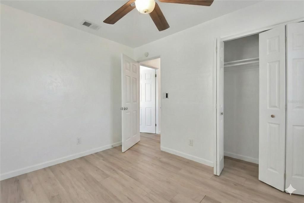 En Venta: $279,000 (2 camas, 1 baños, 811 Pies cuadrados)