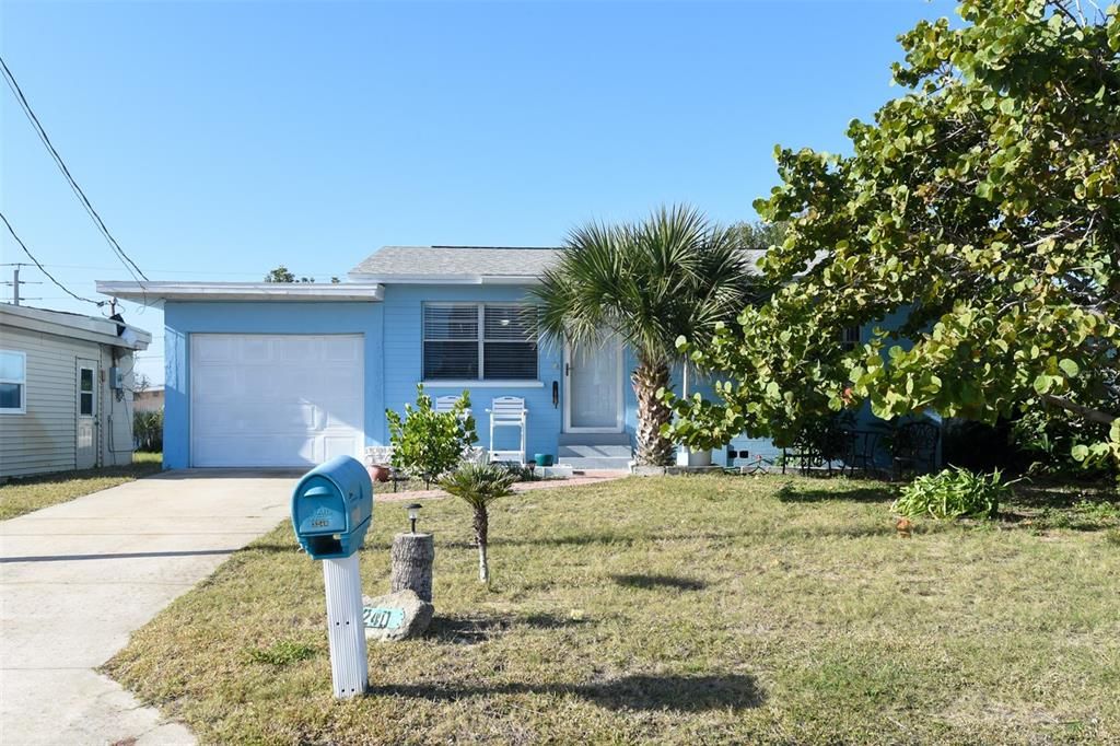 En Venta: $279,000 (2 camas, 1 baños, 811 Pies cuadrados)