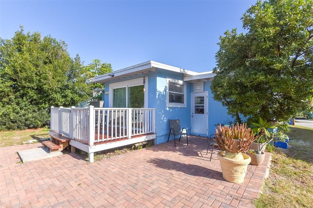 En Venta: $279,000 (2 camas, 1 baños, 811 Pies cuadrados)