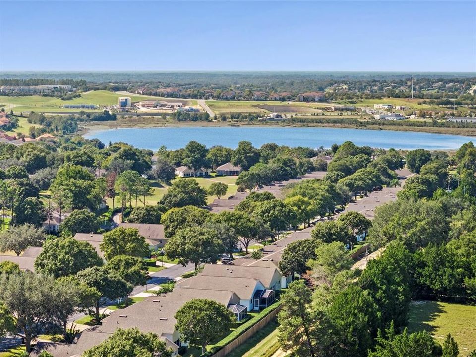 Active With Contract: $279,999 (2 beds, 2 baths, 1427 Square Feet)