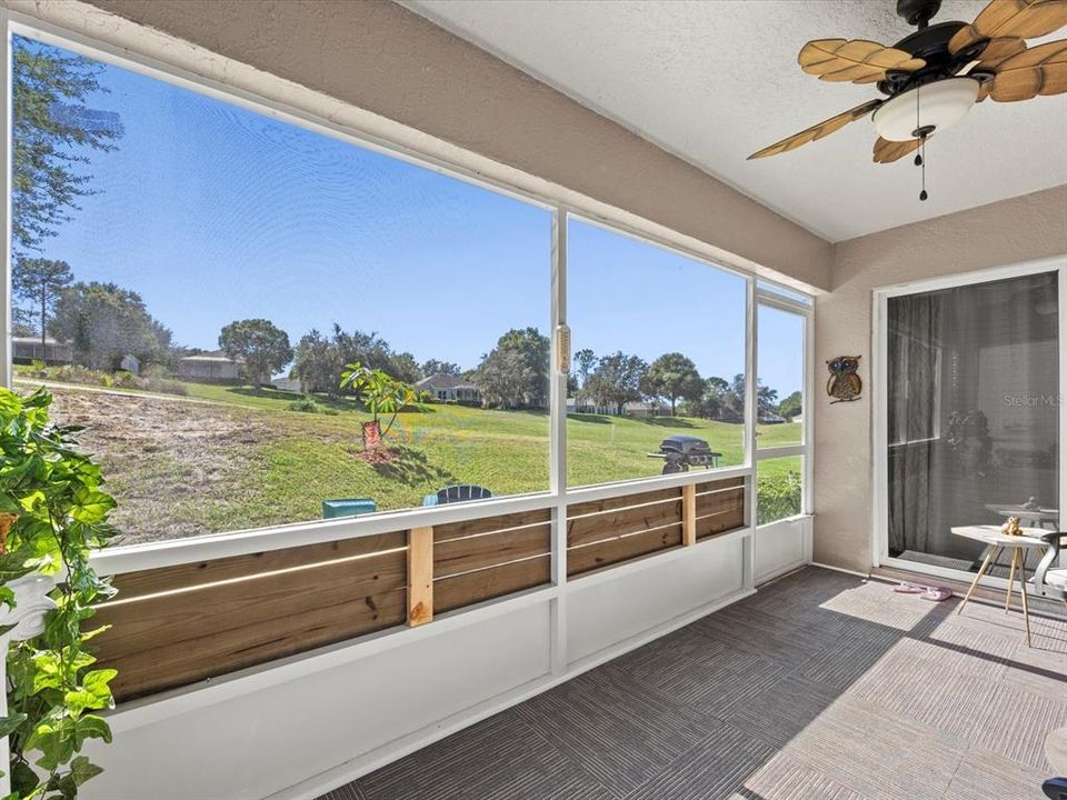 Active With Contract: $279,999 (2 beds, 2 baths, 1427 Square Feet)