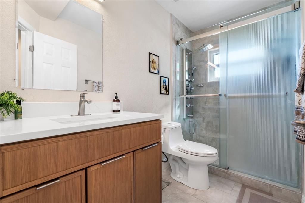 Active With Contract: $625,000 (2 beds, 1 baths, 1124 Square Feet)