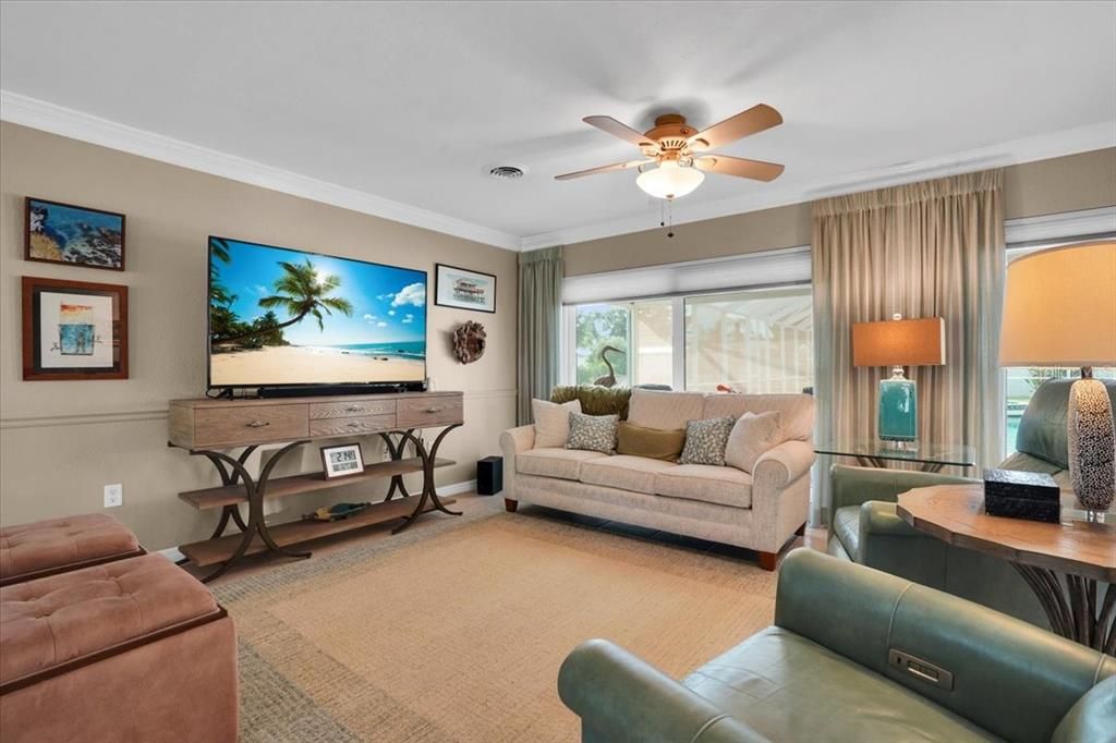 For Sale: $598,900 (3 beds, 2 baths, 1838 Square Feet)