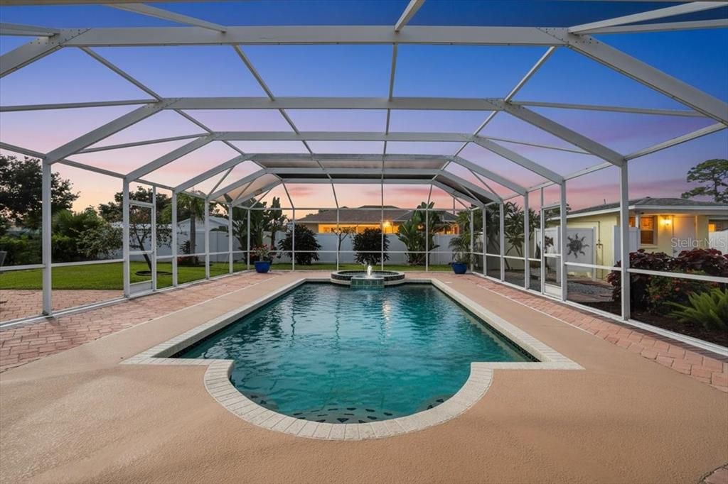 For Sale: $598,900 (3 beds, 2 baths, 1838 Square Feet)