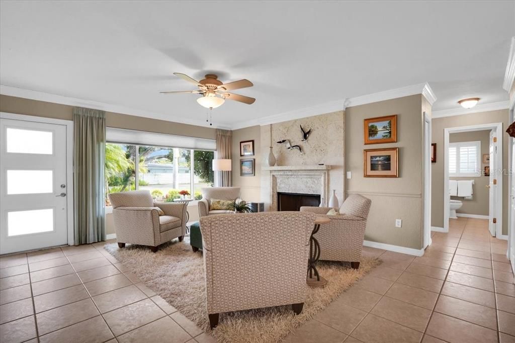 For Sale: $598,900 (3 beds, 2 baths, 1838 Square Feet)