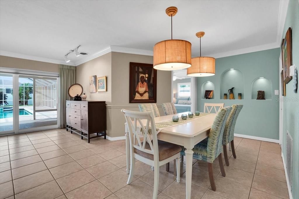 For Sale: $598,900 (3 beds, 2 baths, 1838 Square Feet)