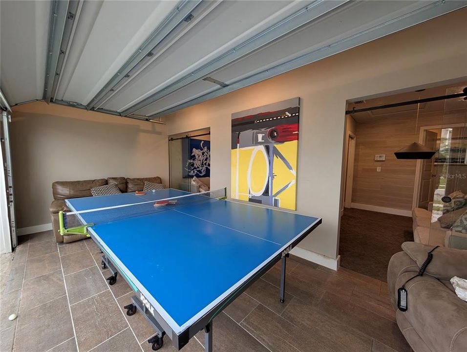 For Sale: $550,000 (4 beds, 2 baths, 1736 Square Feet)