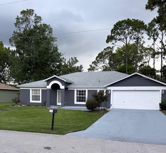 Active With Contract: $300,000 (3 beds, 2 baths, 2020 Square Feet)