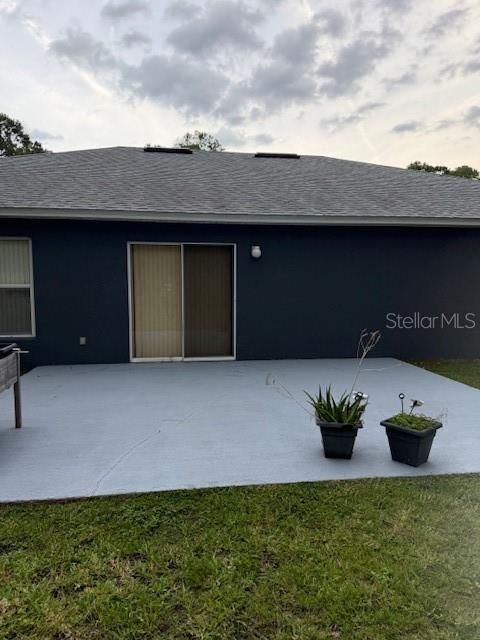 Active With Contract: $300,000 (3 beds, 2 baths, 2020 Square Feet)