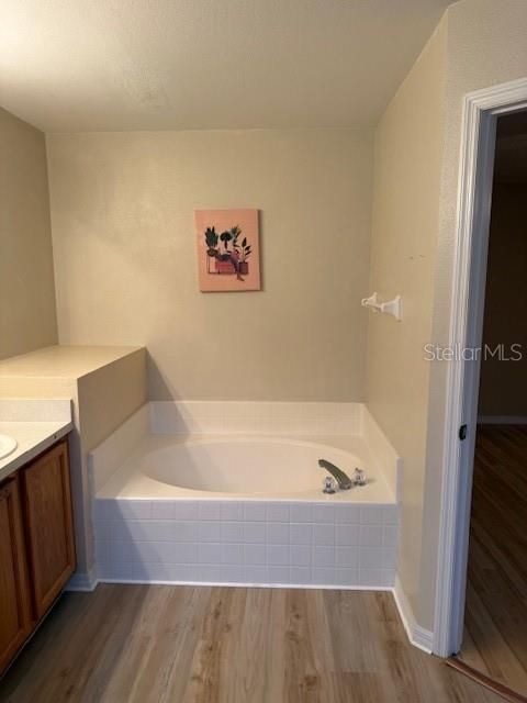 Active With Contract: $300,000 (3 beds, 2 baths, 2020 Square Feet)