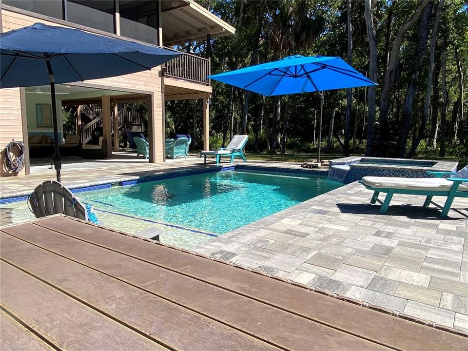 Activo con contrato: $495,000 (3 camas, 2 baños, 1470 Pies cuadrados)