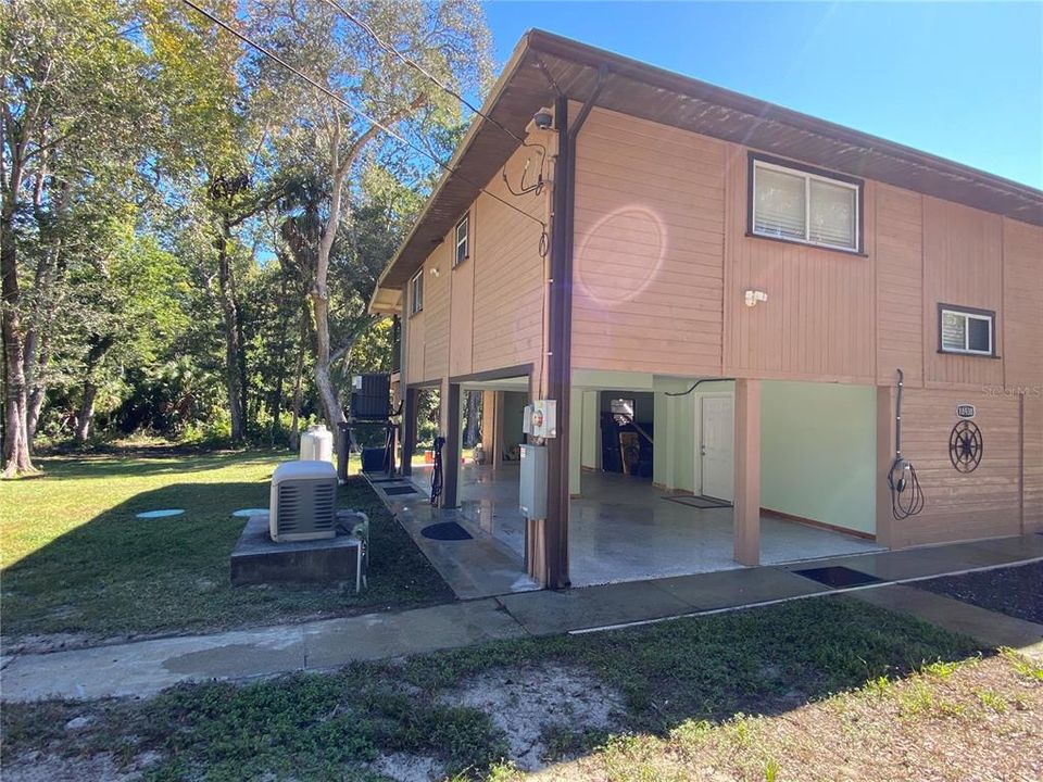 Activo con contrato: $495,000 (3 camas, 2 baños, 1470 Pies cuadrados)