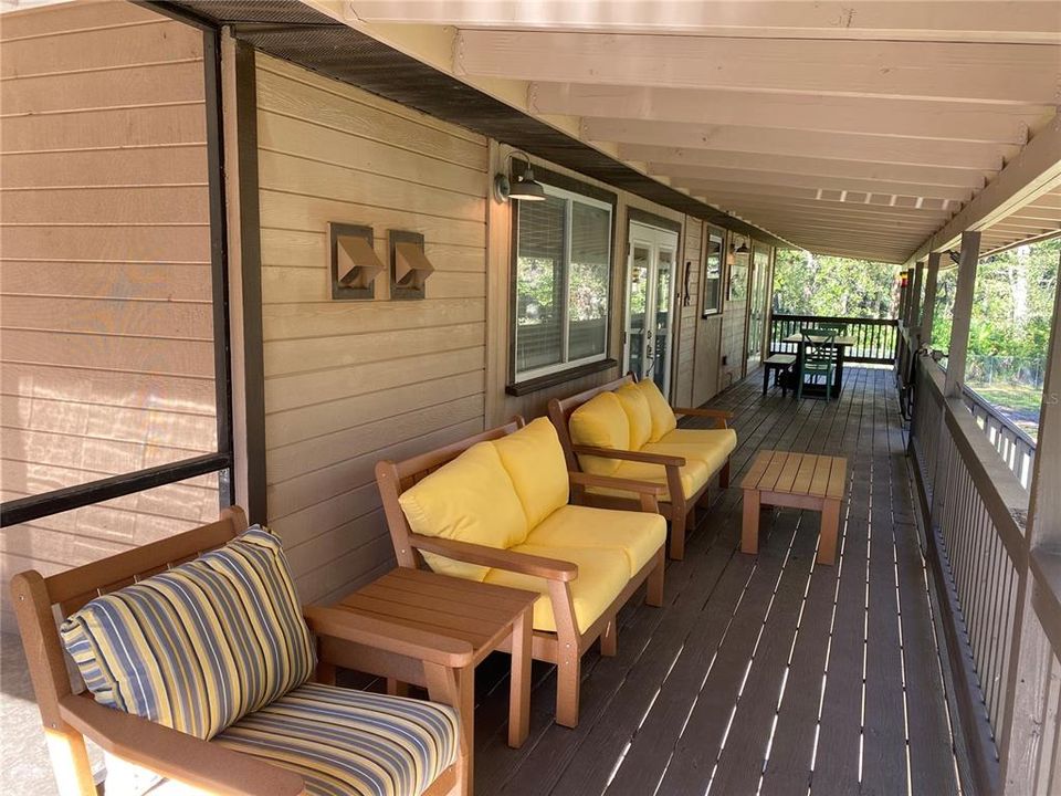 Activo con contrato: $495,000 (3 camas, 2 baños, 1470 Pies cuadrados)