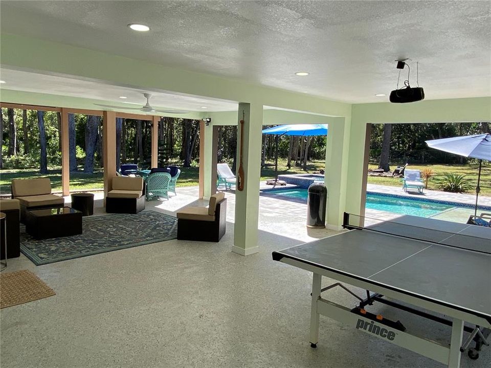 Activo con contrato: $495,000 (3 camas, 2 baños, 1470 Pies cuadrados)