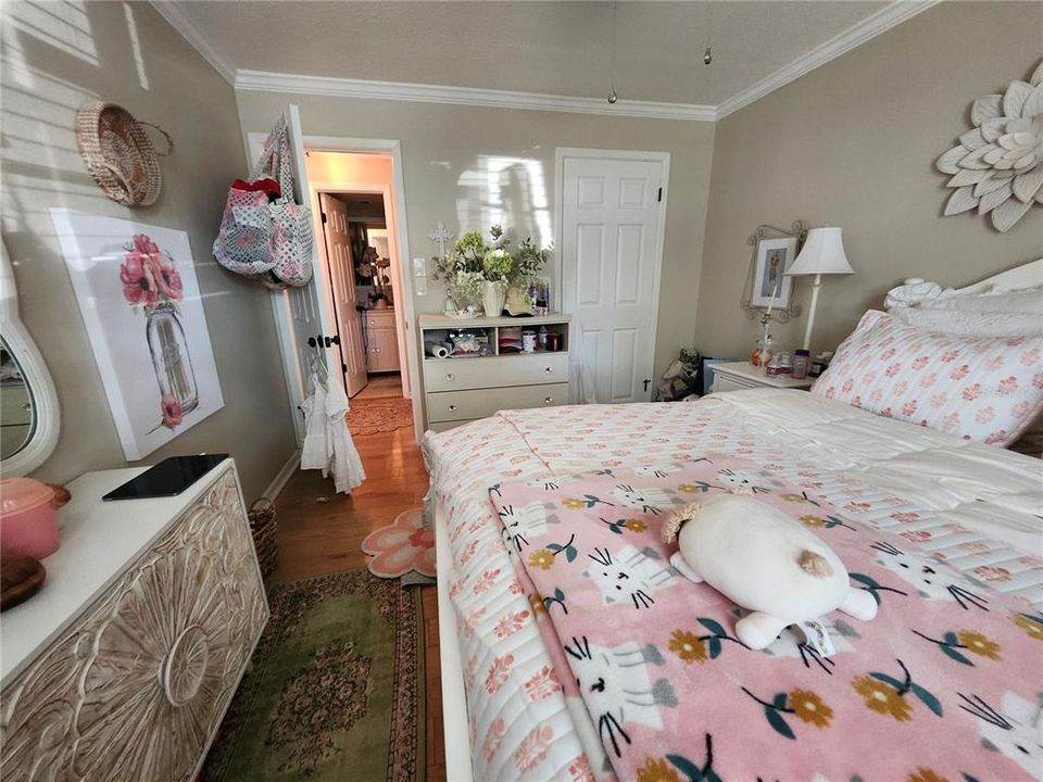 На продажу: $199,000 (2 спален, 2 ванн, 1355 Квадратных фут)