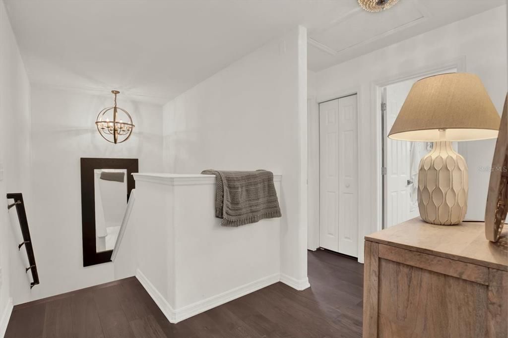 En Venta: $414,900 (4 camas, 2 baños, 1941 Pies cuadrados)