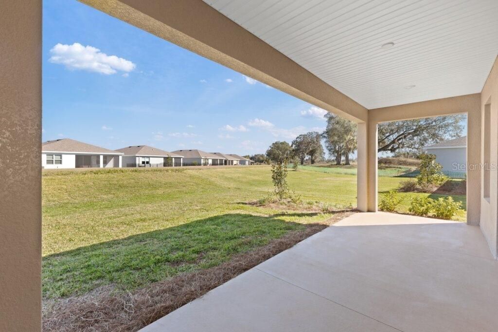 For Sale: $449,990 (2 beds, 2 baths, 2056 Square Feet)