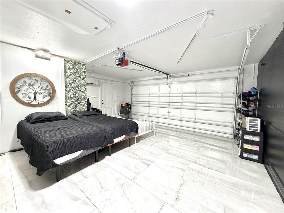 待售: $250,000 (4 贝兹, 2 浴室, 1736 平方英尺)