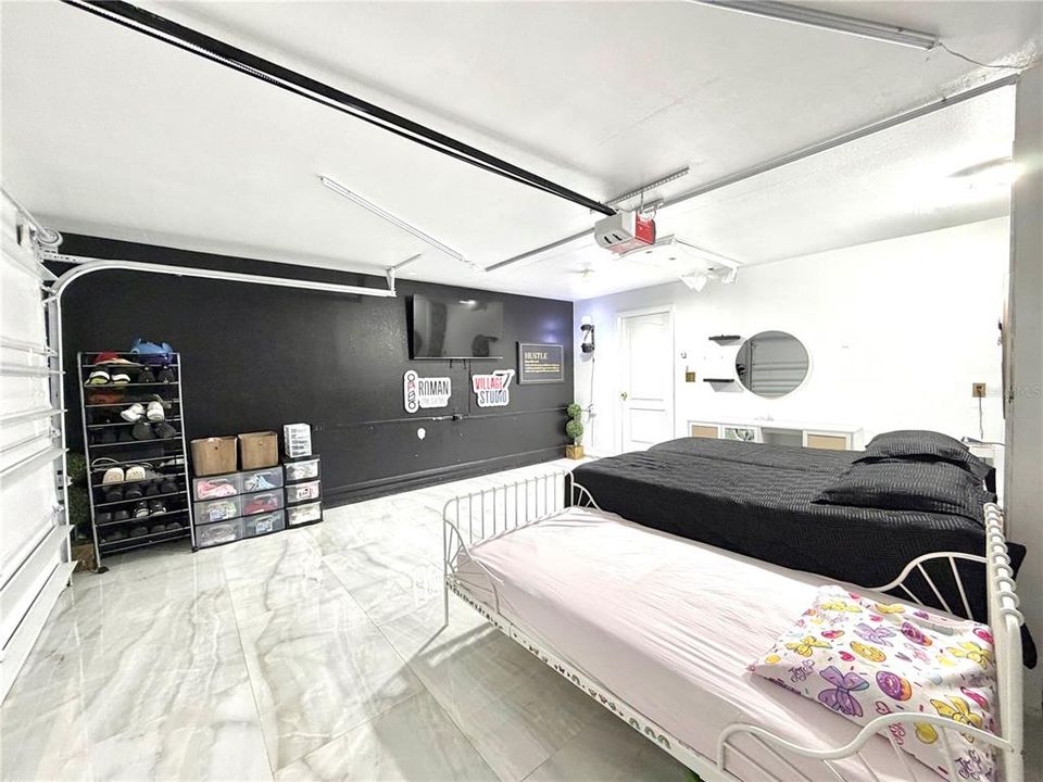 待售: $250,000 (4 贝兹, 2 浴室, 1736 平方英尺)