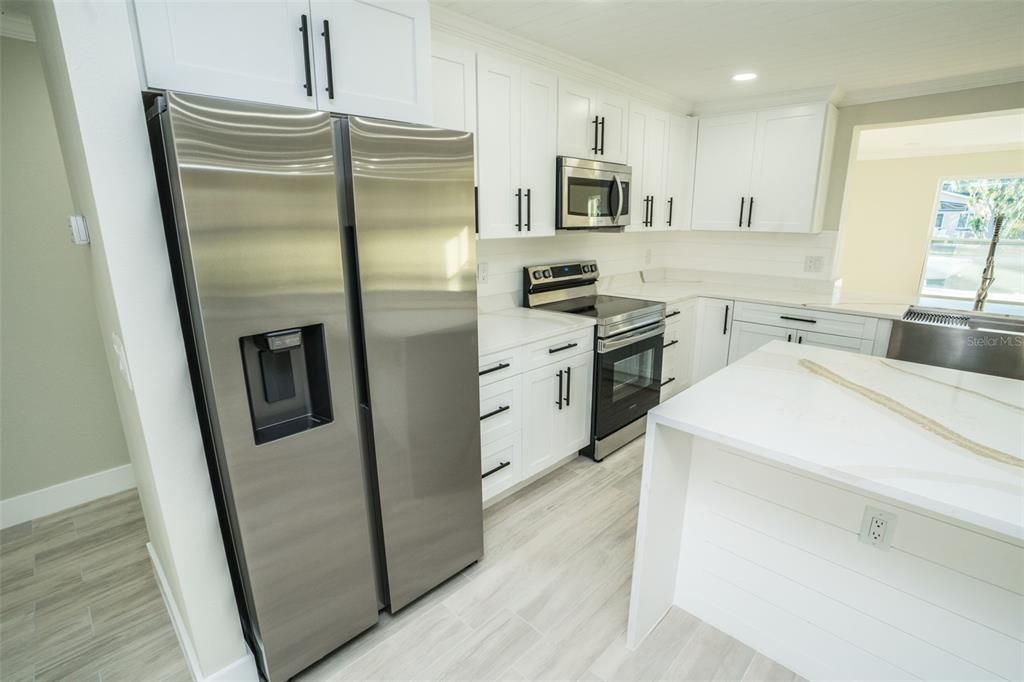 На продажу: $678,000 (3 спален, 2 ванн, 2093 Квадратных фут)