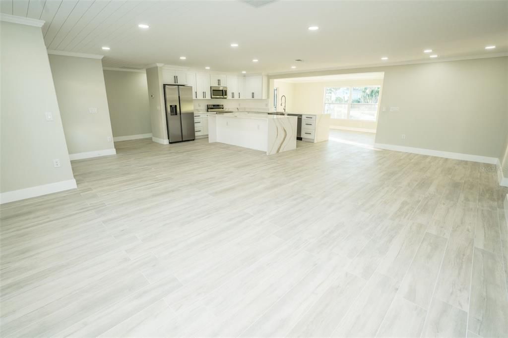 На продажу: $678,000 (3 спален, 2 ванн, 2093 Квадратных фут)