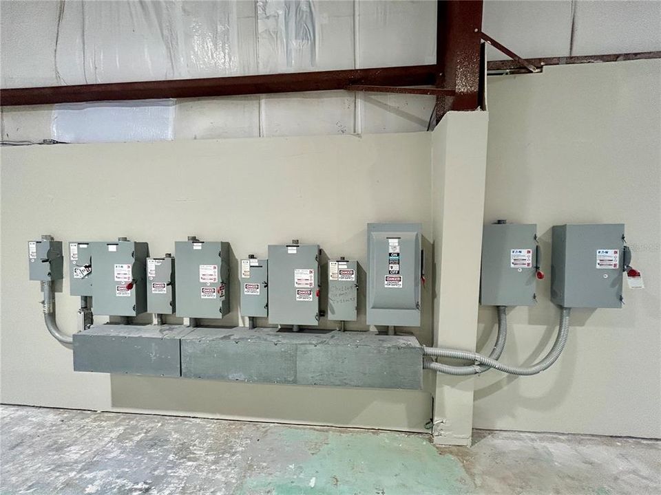 En Venta: $2,590,000 (0 camas, 0 baños, 14180 Pies cuadrados)