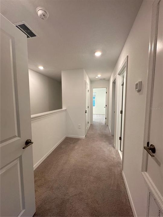 待售: $275,990 (3 贝兹, 2 浴室, 1407 平方英尺)