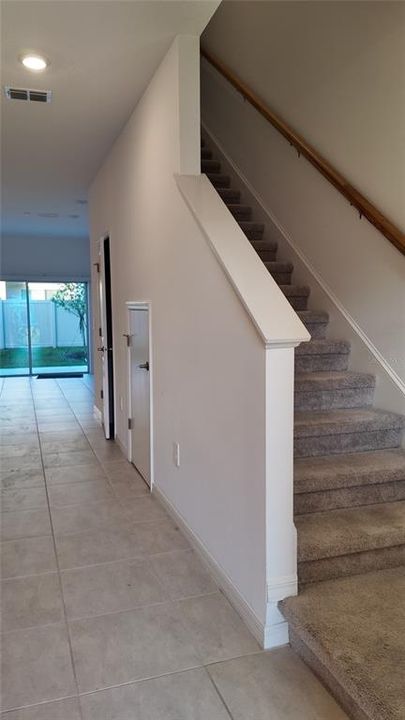 待售: $275,990 (3 贝兹, 2 浴室, 1407 平方英尺)