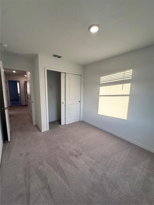 待售: $275,990 (3 贝兹, 2 浴室, 1407 平方英尺)