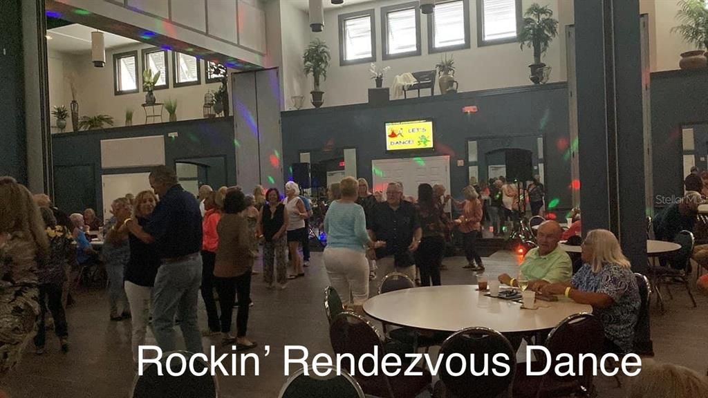 For Sale: $275,000 (3 beds, 2 baths, 1630 Square Feet)