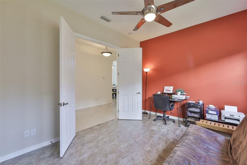 For Sale: $275,000 (3 beds, 2 baths, 1630 Square Feet)