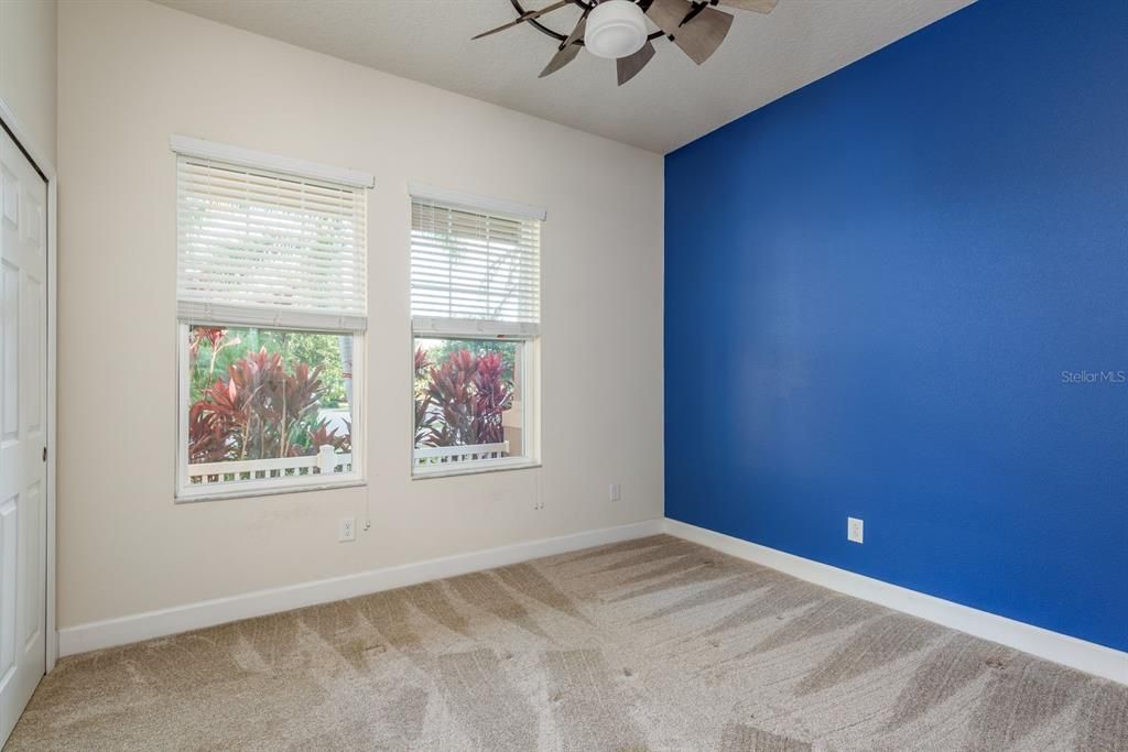 For Sale: $600,000 (4 beds, 3 baths, 2556 Square Feet)