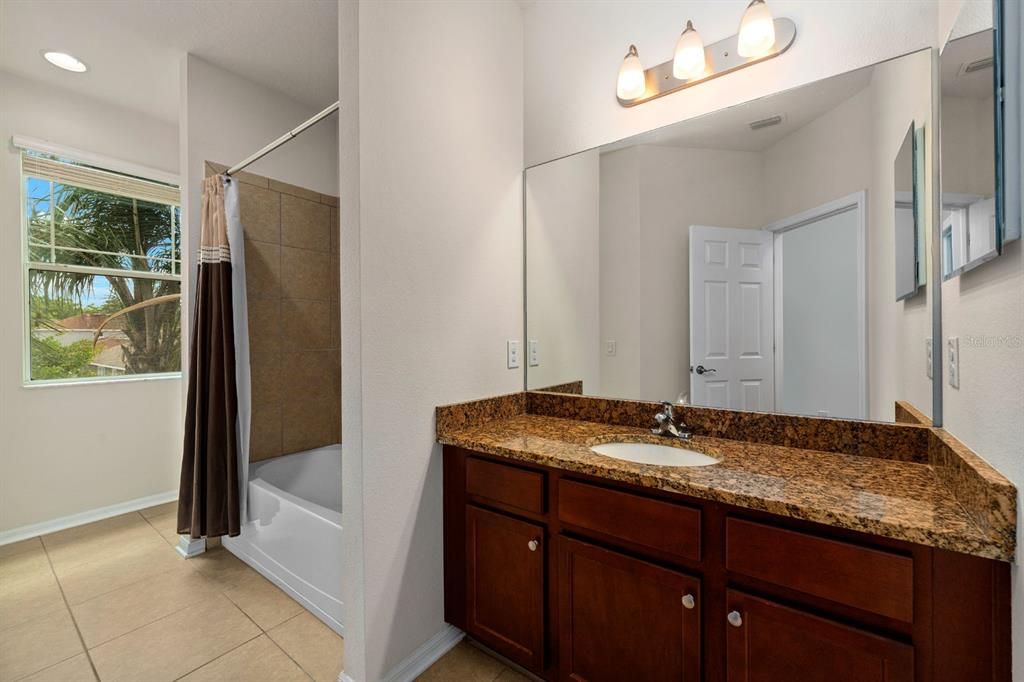 待售: $739,990 (4 贝兹, 3 浴室, 3295 平方英尺)