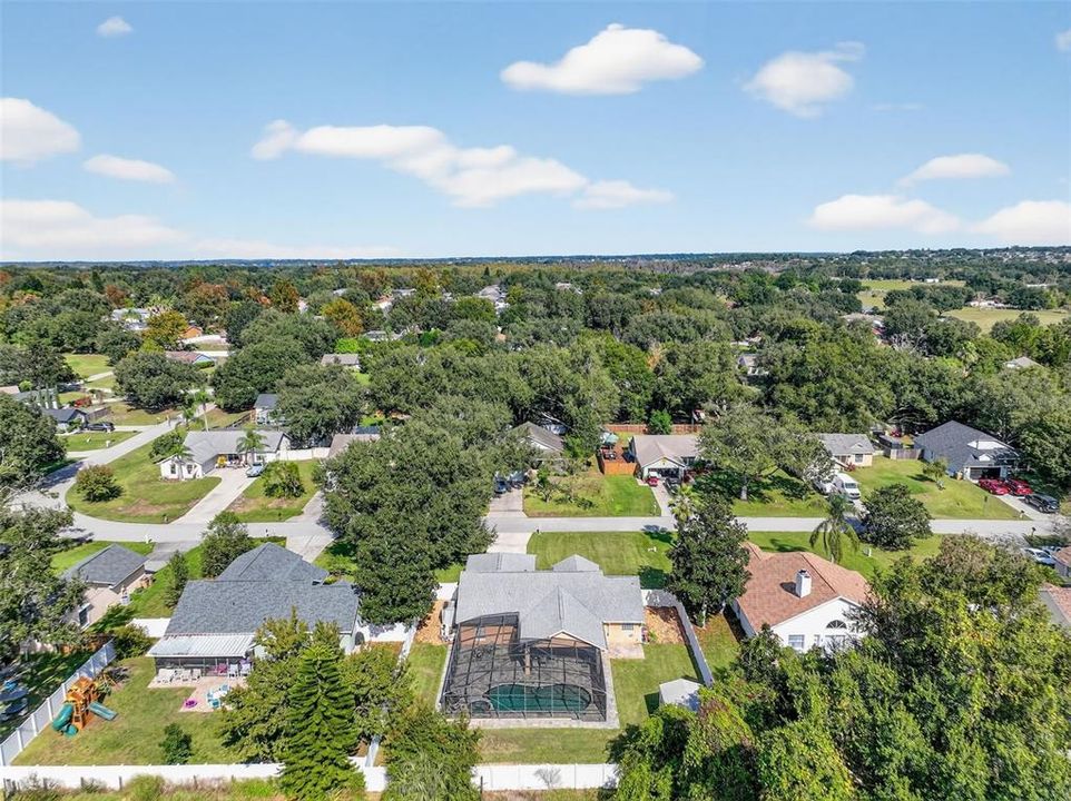 Active With Contract: $375,000 (3 beds, 2 baths, 1394 Square Feet)