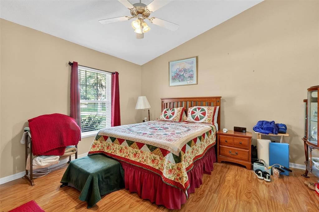 Active With Contract: $375,000 (3 beds, 2 baths, 1394 Square Feet)