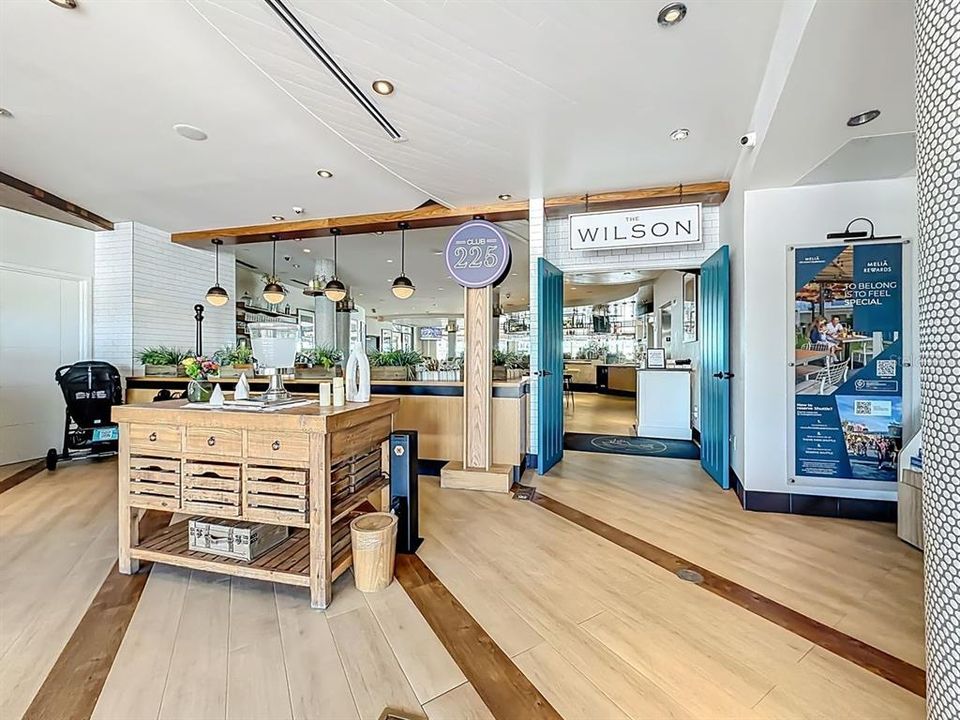 For Sale: $230,000 (2 beds, 2 baths, 1067 Square Feet)