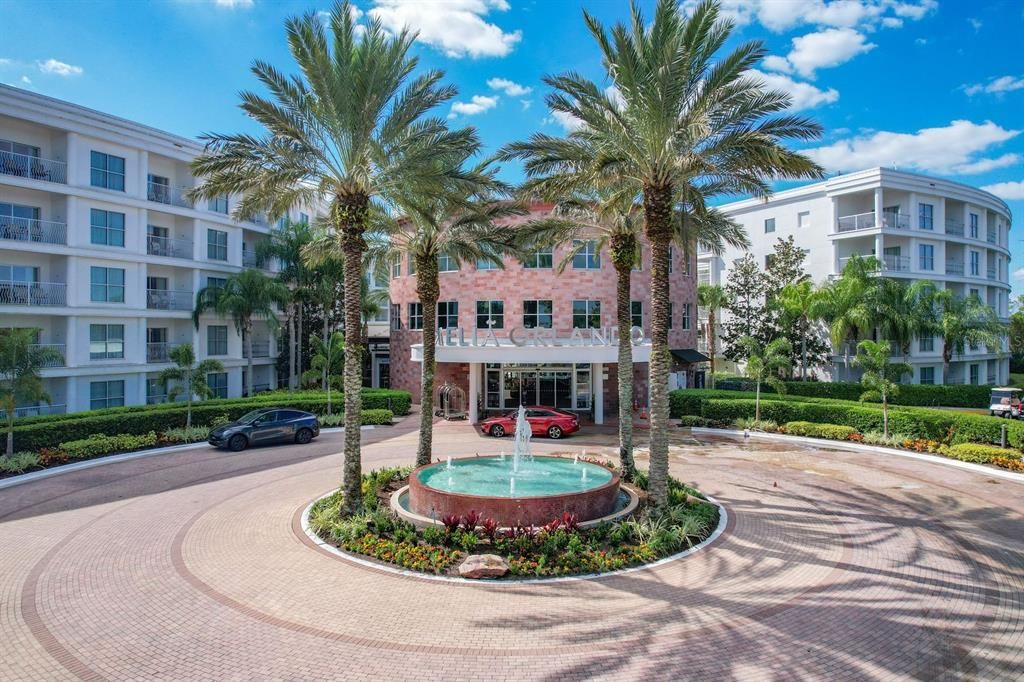 For Sale: $230,000 (2 beds, 2 baths, 1067 Square Feet)