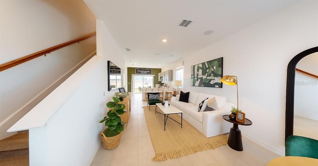 For Rent: $1,600 (2 beds, 2 baths, 1255 Square Feet)